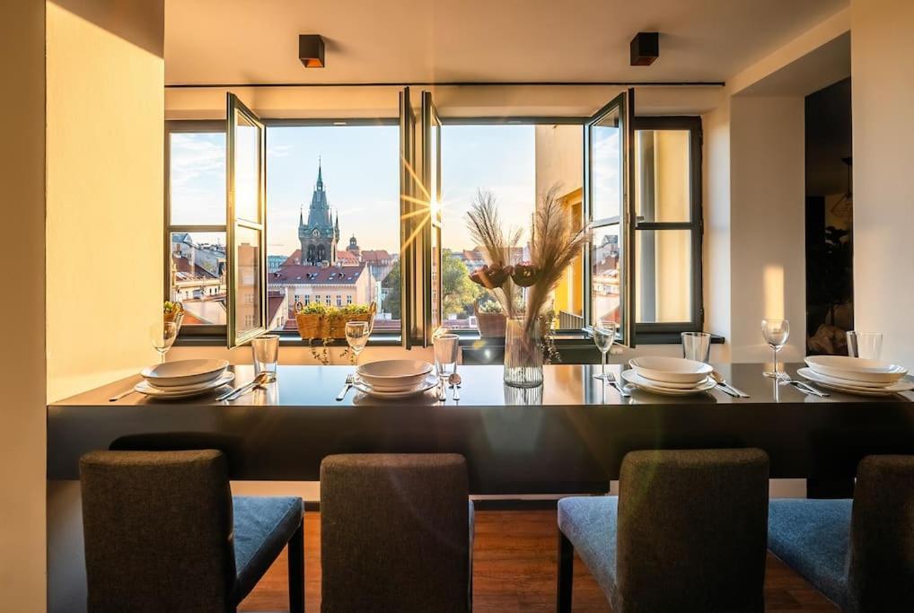 Tower Old Town Lux 4br & 3bath Terrace * Praga